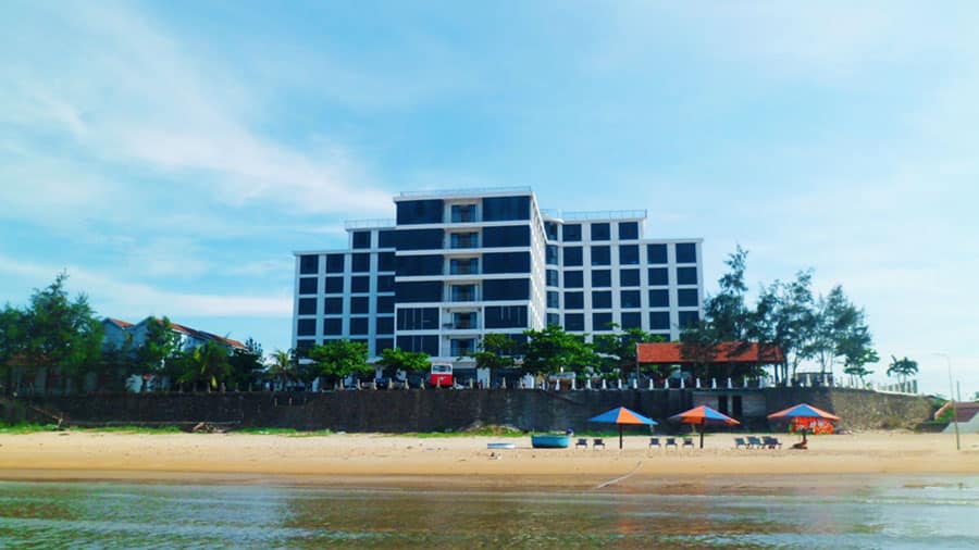 Khách sạn Sông Lam khang trang, hiện đại